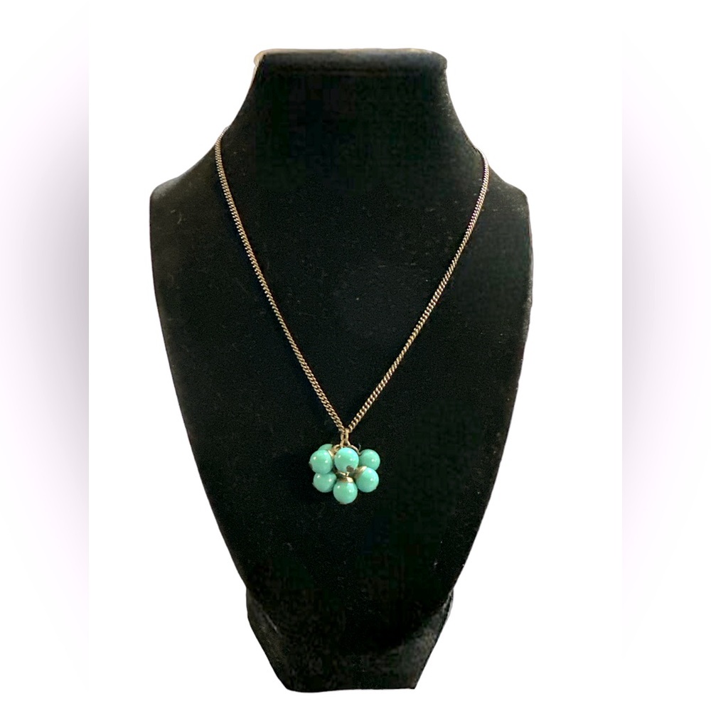 SAQ brass tone turquoise colored bead cluster 16”